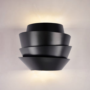 RIVIERA WALL LIGHT